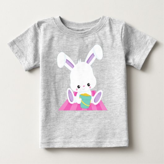 かわいいバニー、ホワイトバニー、ベビーバニー、ビーチバケツ ベビーTシャツ (正面)