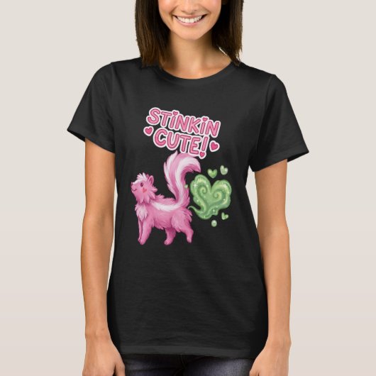 かわいいバレンタインのピンクスカンク Tシャツ (正面)