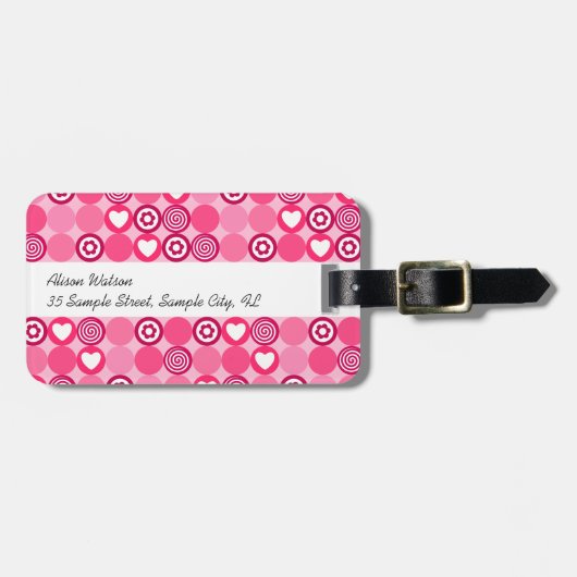 かわいいバレンタインデーのピンクハートと花柄 ラゲッジタグ (正面横)