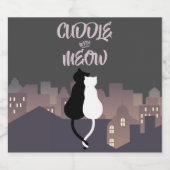 かわいいバレンタインデーを子ネコが抱き締める ビールラベル (シングルラベル)