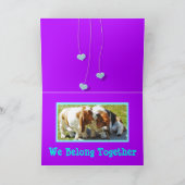 かわいいバレンタインバセットおもしろいハウンズ シーズンカード (内部)