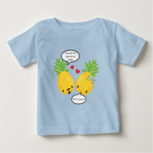 かわいいパイナップル トロピカル ピナコラダ ロマンチック ベビーTシャツ