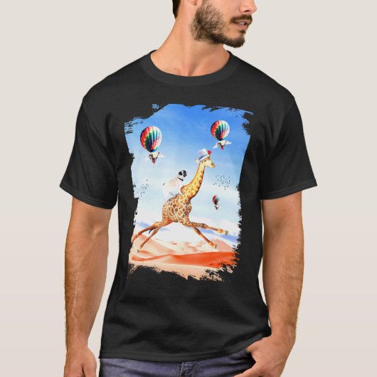 かわいいパグのキリン パグが空飛ぶキリンに乗る Tシャツ (正面)