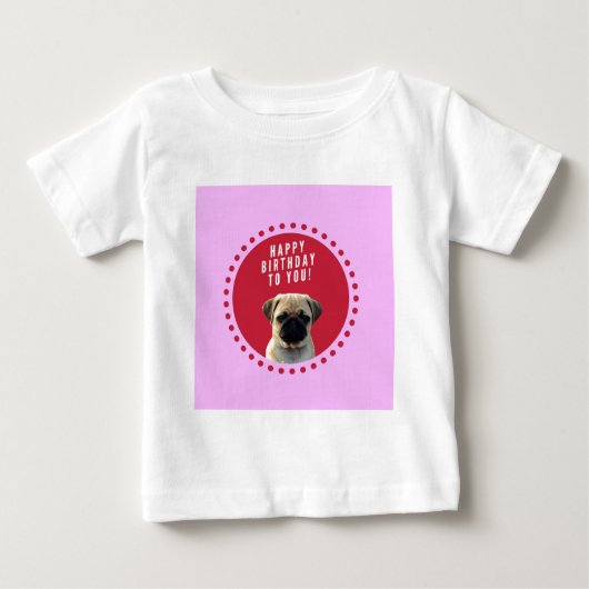 かわいいパグパピードッグハッピーバースデー赤いドットピンク ベビーTシャツ (正面)
