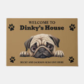 かわいいパグ犬の写真 ドアマット (正面)