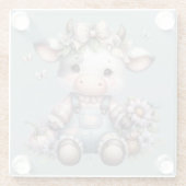 かわいいパステルカラーの赤ちゃん牛が花のオーバーオールを着ている ガラスコースター (裏面)