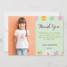 かわいいパステルグリーン卵 キッズ誕生日写真 サンキューカード