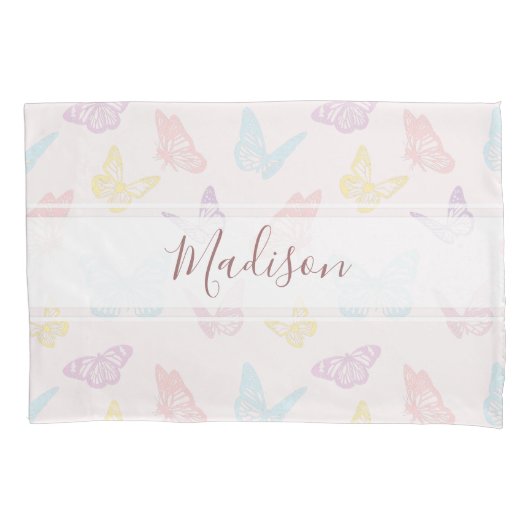 かわいいパステルピンク蝶パターンと女の子の名前 枕カバー (正面)