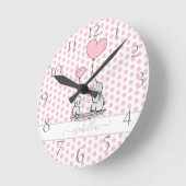 かわいいパステル水玉模様ピンクベビーとマムエレファント ラウンド壁時計 (傾斜)