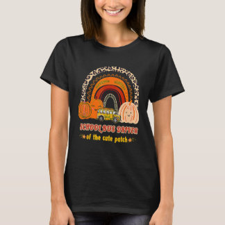 かわいいパッチカボチャのスクールバスドライバー Tシャツ