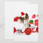 かわいいパピヨン犬のクリスマスサンタ帽子 便箋 (正面/裏面)