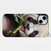 かわいいパンダが竹を食べている iPhoneケース (裏面横)