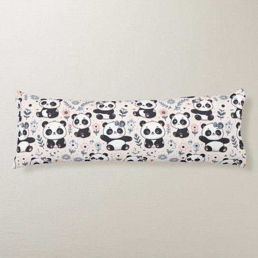 かわいいパンダのクマ ボディピロー (正面)