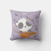 かわいいパンダの魔女とこうもり紫ハロウィーン クッション (正面)