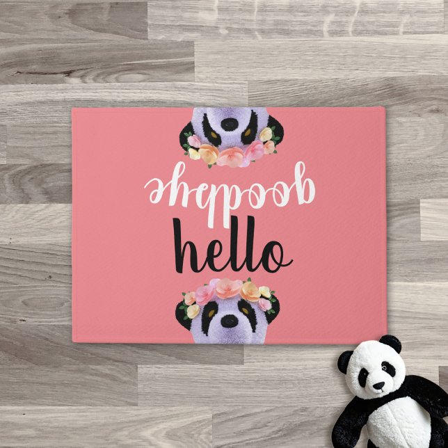 かわいいパンダベアーハローサヨナゴコーラルピンクドオーマド ドアマット (Cute Panda Bear Hello Goodbye Coral Pink Doormat just for you)