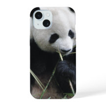 かわいいパンダiPhone 15ケース