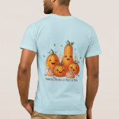かわいいパンプキンとペストリーの秋デザイン Tシャツ (裏面)