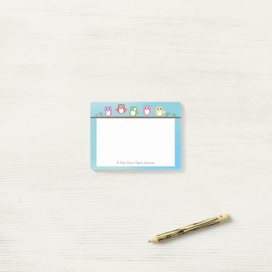 かわいいパーソナライズされたフクロウ注 ポストイット (デスク上)