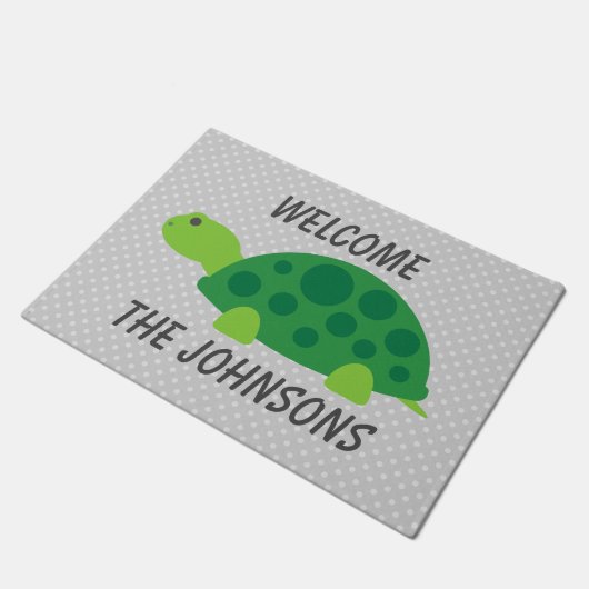 かわいいパーソナライズされた亀の水玉模様ウェルカムドアマット ドアマット (アングル)