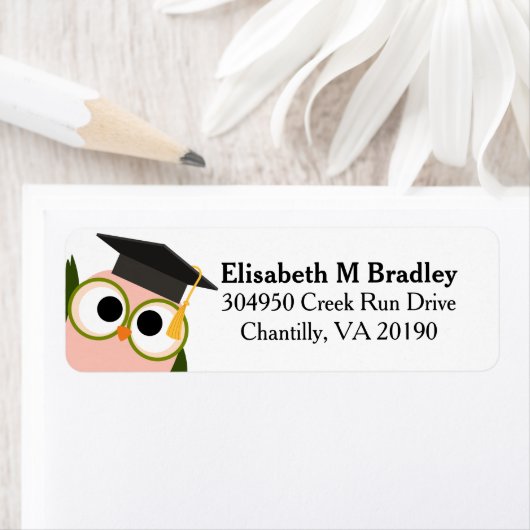 かわいいパーソナライズされた卒業式フクロウ – ピンク ラベル (インサイチュ)