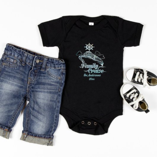 かわいいパーソナライズされた家族向けクルーズ船家族旅行 Tシャツ