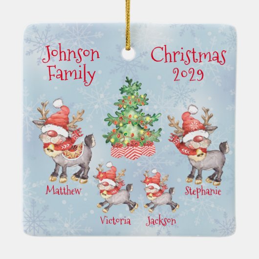 かわいいパーソナライズされた家族4トナカイ セラミックオーナメント (裏面)