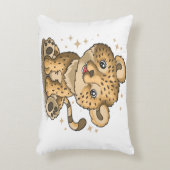 かわいいヒョウのシッターイラストレーションデザイン アクセントクッション (正面(垂直))