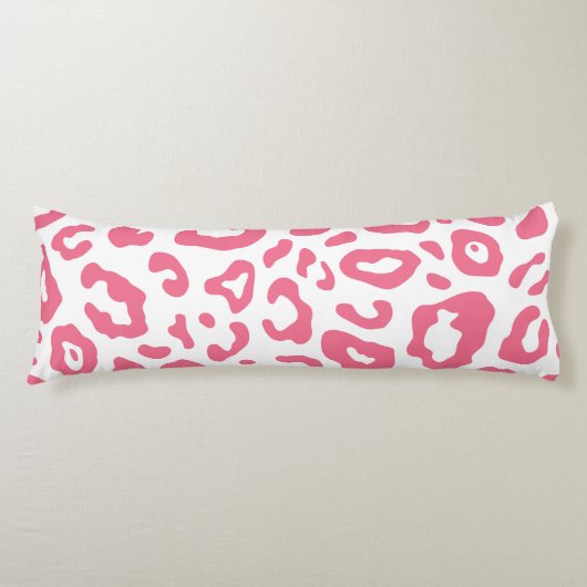 かわいいヒョウ柄 ボディピロー (正面)