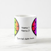 かわいいビクトリアンレインボーハート記念日 コーヒーマグカップ (中央)