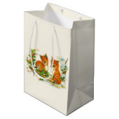 かわいいビンテージのキツネたち レトロなクリスマスの風景 ミディアムペーパーバッグ (正面アングル)