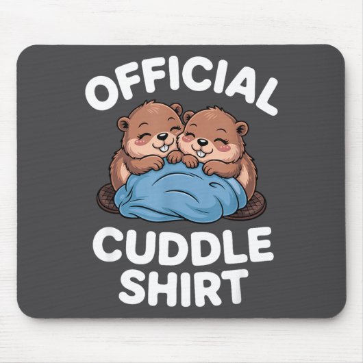 かわいいビーバーの抱き合いTシャツ マウスパッド (正面)