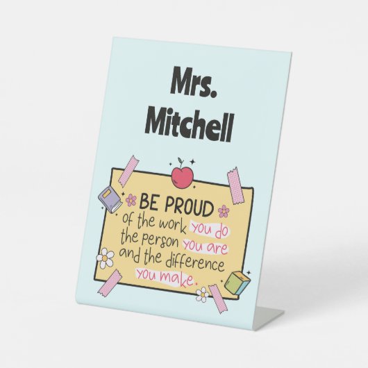かわいいビー誇りを持ったパーソナライズされた先生 台座サイン (正面)