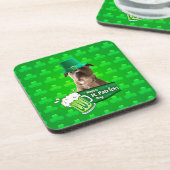 かわいいピットブルドッグハットセントパトリックの日クローバー コースター (左側)