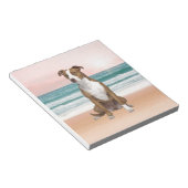 かわいいピットブルドッグ日没とビーチに座る ノートパッド (アングル)