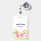 かわいいピンクとイエローの花模様 バッジ (正面（伸縮クリップ）)