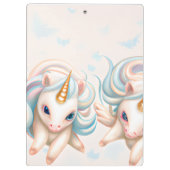 かわいいピンクと紫のユニコーンと虹 クリップボード (裏面)