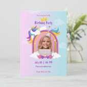 かわいいピンクと紫のユニコーンカスタムの写真誕生日 招待状 (スタンド正面)