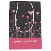 かわいいピンクと赤のバレンタインのハート ミディアムペーパーバッグ (正面)