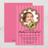 かわいいピンクのてんとう虫の写真付き誕生日招待状 招待状 (正面/裏面)