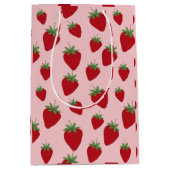 かわいいピンクのイチゴ ミディアムペーパーバッグ (正面)