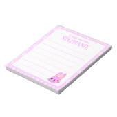 かわいいピンクのイースターバニーが並ぶ ノートパッド (回転)