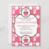 かわいいピンクのカップケーキの誕生日のパーティの招待状 招待状 (正面)