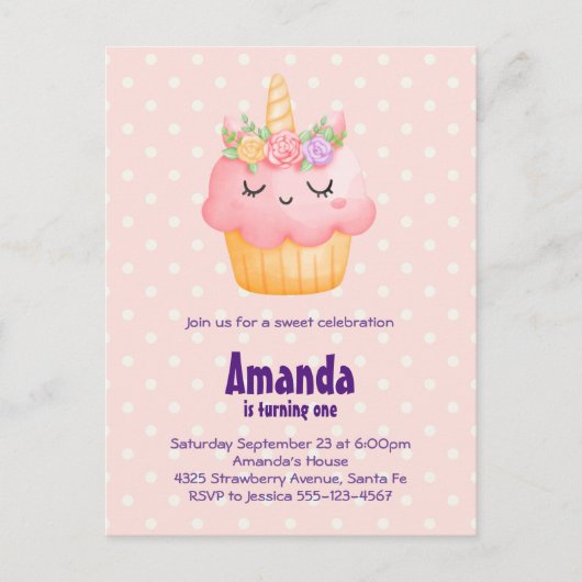 かわいいピンクのカップケーキユニコーンとバラ誕生日 インビテーションポストカード (正面)