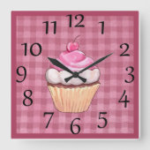 かわいいピンクのギンガムカップケーキの壁時計 スクエア壁時計 (正面)