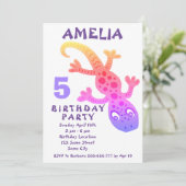 かわいいピンクのゲッコリザードガールズバースデーパーティーInvita 招待状 (スタンド正面)