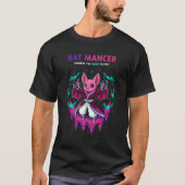 かわいいピンクのコウモリ使いの魔法使いが怖いコウモリを召喚 Tシャツ (正面)