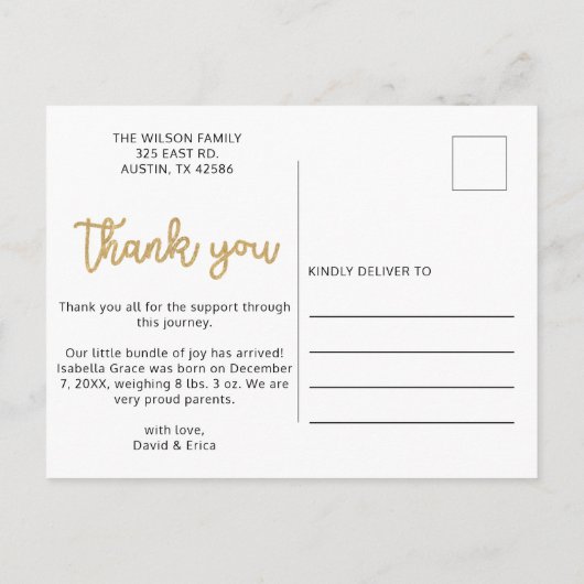 かわいいピンクのスクリプトフォトベビーの発表 案内ポストカード (裏面)