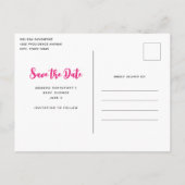 かわいいピンクのナマケモノが車を運転する日付を保存 インビテーションポストカード (裏面)