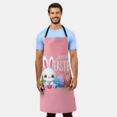 かわいいピンクのハッピーイースターバニー エプロン (着用した状態)
