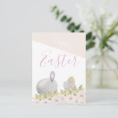 かわいいピンクのハッピーバニーの水色 シーズンポストカード (スタンド正面)